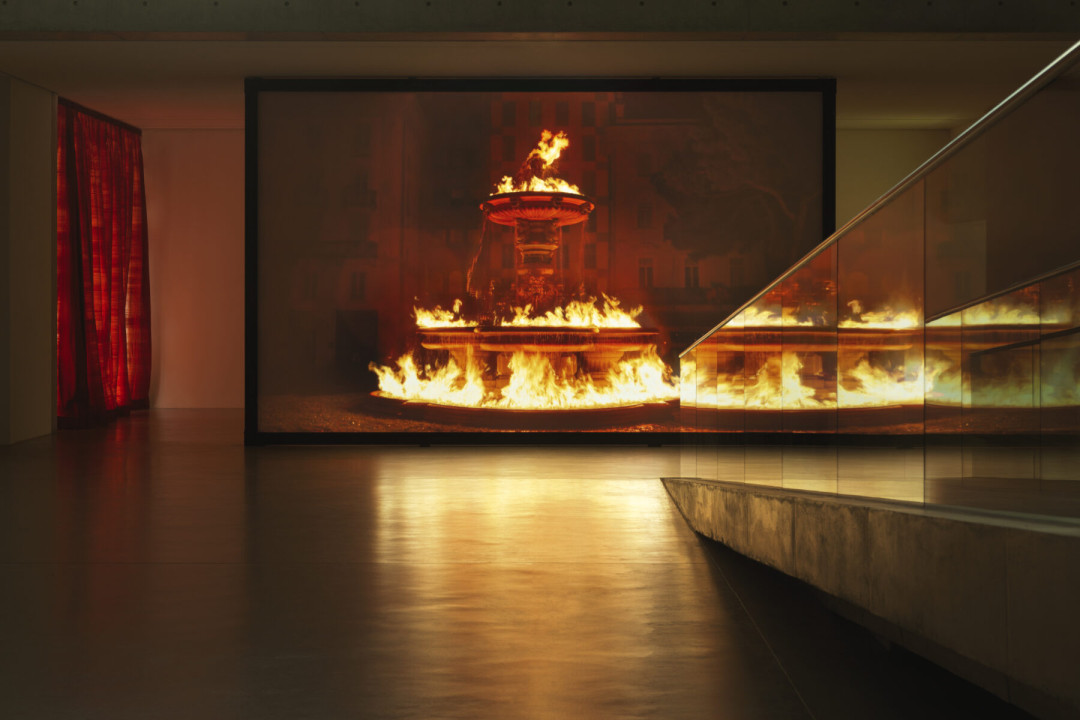 47_juliancharriere_andbeneathitallflowsliquidfire_2019_installationview_controlledburn_langenfoundation_neuss_germany_2022_copyr.jpg